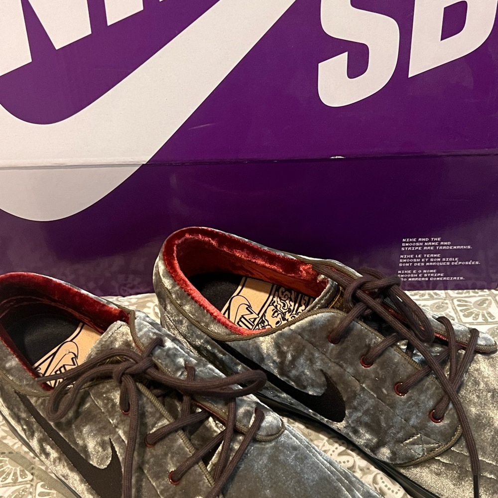 Nike SB Gray and Red Velvet Sneakers